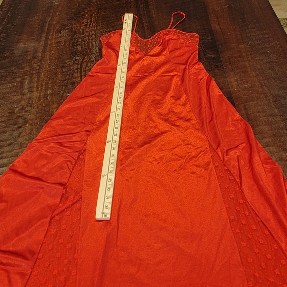 Vintage Joseph Magnin Rene' Red Lingerie Nightgown Floral Lace Trim Small Petite - Picture 10 of 11